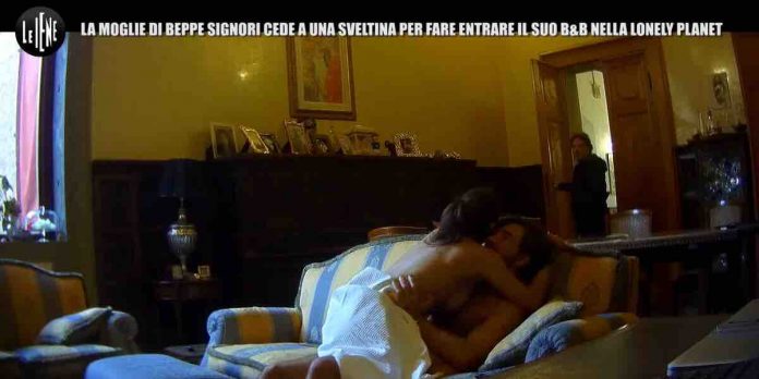 Scherzo Beppe Signori a Le Iene: la moglie va con un altro uomo per.. | Video Mediaset Scherzo Beppe Signori a Le Iene