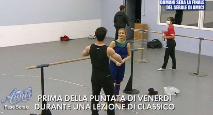 Amici 19 Javier latin lover: nel mirino anche Virginia | Video Witty Tv Amici 19 Javier