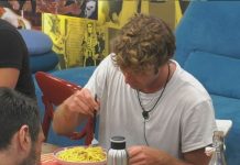 Grande Fratello Vip 2020: la carbonara di Paolo Ciavarro, provetto chef! | Video Mediaset Paolo Ciavarro