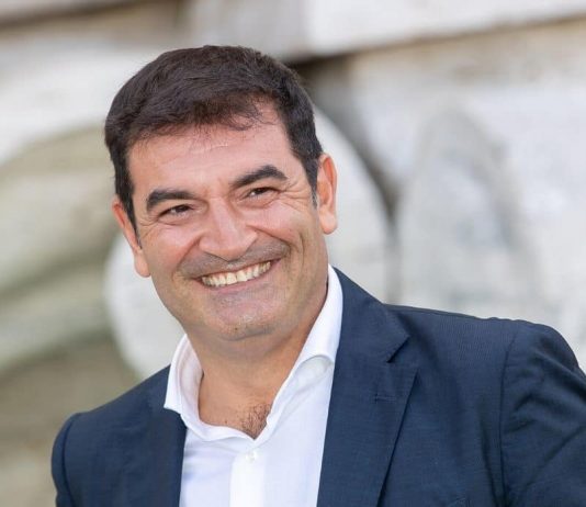 Intervista a Max Giusti, protagonista di Pechino Express 2020: “Rispetto per Enzo Miccio. Avrei fatto la stessa scelta” Max Giusti