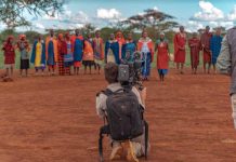 Fiorella Mannoia e Licia Colò “insieme” su La7 per il corto di Amref “Qualcosa si è rotto” Su La7 il corto di Amref Italia Qualcosa si è rotto