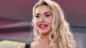 Beautiful, Valeria Marini guest star nelle puntate italiane