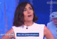 Caterina Balivo lascia Vieni da me: “E’ arrivato il tempo di fare nuove esperienze” | Video Caterina Balivo si commuove a Vieni da me