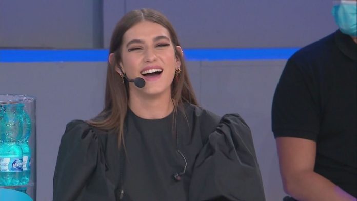 Gaia Gozzi a Verissimo: “Oggi sono felice” | Video Mediaset Gaia e le Imitazioni
