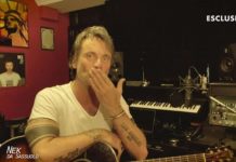 Nek a Verissimo: beato fra le donne di casa | Video Mediaset Nek a Verissimo