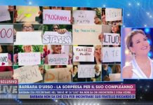Live non è la D’Urso: sorpresa per il suo compleanno e commozione in diretta della conduttrice | Video Mediaset Barbara d'Urso sorpresa a Live
