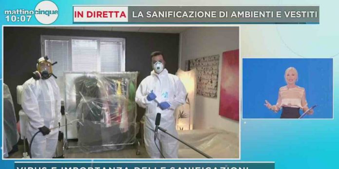 Mattino Cinque, la sanificazione di ambienti e vestiti | Video Mediaset mattino cinque santificazione ambienti e vestiti
