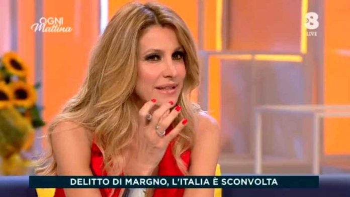 Adriana Volpe debutta a Ogni Mattina e si emoziona: “Ho il cuore in gola” | Video Adriana Volpe a Ogni mattina su Tv8