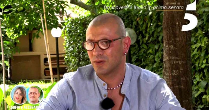 Temptation Island 2020: le anticipazioni dalla seconda puntata di stasera, 9 luglio | Video Witty tv Alessandro e Sofia sono una coppia di Temptation Island 2020