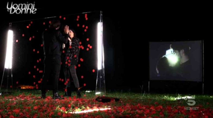 Uomini e donne, la scelta di Carlo Pietropoli è Cecilia Zagarrigo | Video Witty Tv Carlo Pietropoli e Cecilia Zagarrigo durante la scelta a Uomini e donne