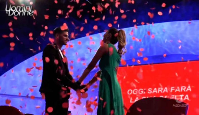 Uomini e donne, la scelta di Sara Shaimi è Sonny Di Meo | Video Witty Tv Sara Shaimi e Sonny Di Meo durante la scelta a Uomini e donne