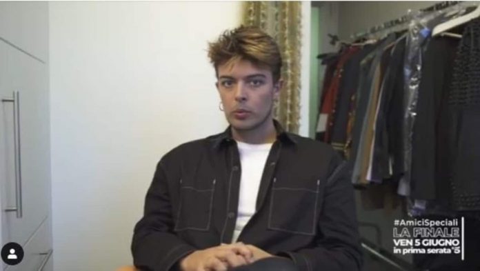 Amici Speciali 2020: Stash rinuncia alla Finale. Chi sarà il 4° finalista? | Video Witty Tv Stash a Verissimo