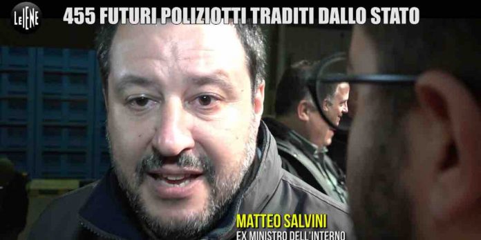 Le Iene, 455 aspiranti poliziotti traditi dallo Stato: cosa è successo? | Video Mediaset Le Iene 445 poliziotti