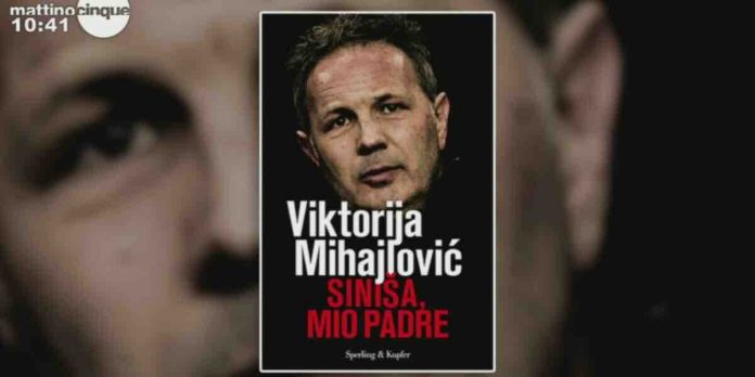 Mattino Cinque, Viktorija Mihajlovic presenta il libro “Sinisa, mio padre” | Video Mediaset Viktorija Mihajlovic libro padre Sinisa