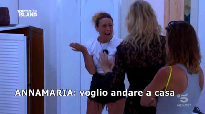 Temptation Island 2020, Annamaria in lacrime per Antonio: “Voglio andare a casa” | Video Witty Tv Annamaria vuole andarsene da Temptation Island 2020