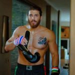 Daydreamer in onda anche in autunno? Mediaset annuncia: «La soap dei record tornerà» Can Divit con i guantoni da boxe in Daydreamer - Le ali del sogno