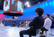 Uomini e donne, chi sono i nuovi tronisti e l’ingresso in studio delle prime corteggiatrici | Video Witty Tv Davide e Gianluca sono i nuovi tronisti di Uomini e donne