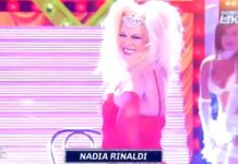 Domenica Live, Nadia Rinaldi diventa Christina Aguilera in Lady Marmalade | Video Mediaset Domenica Live