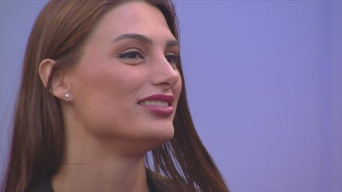 Franceska Pepe contro tutta la Casa del Grande Fratello Vip 2020 | Video Mediaset franceska