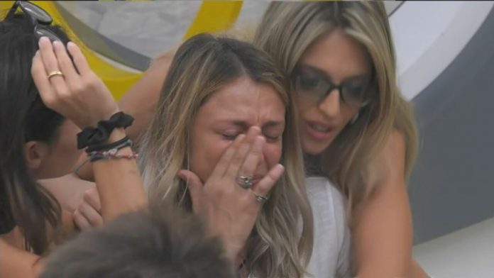 Myriam Catania già in lacrime al Grande Fratello Vip 2020. Le manca il figlio! | Video Mediaset Myriam Catania in lacrime