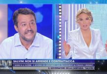 Coronavirus e Natale: come sarà? Le parole di Matteo Salvini a Live Non è la D’Urso | Video Mediaset Matteo Salvini a Domenica Live