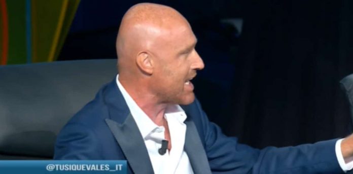 Amici 21 battibecco tra Anna Pettinelli e Rudy Zerbi: le previsioni della Luna Nera | Video Witty Tv Tu si que vales 2023