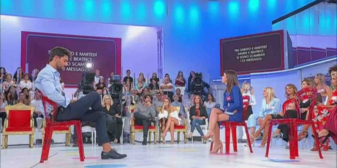 Uomini e donne, la puntata del 1 ottobre 2020 in diretta | Video Witty Tv Davide e Beatrice a Uomini e Donne