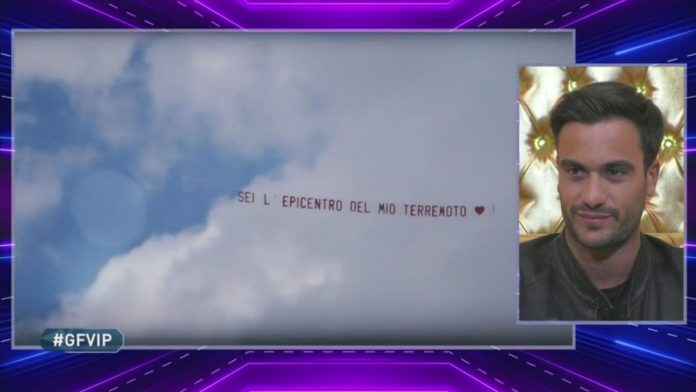 Elisabetta, Pierpaolo e… il terzo incomodo al Grande Fratello Vip 2020 | Video Mediaset aereo Gregoraci