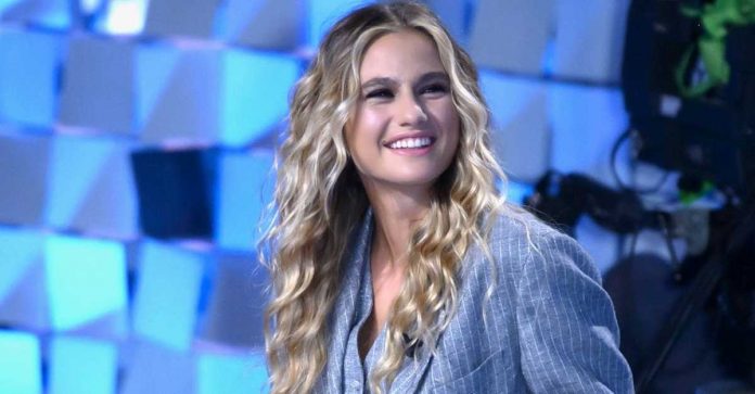 Cristina Marino a Verissimo: Io e Luca Argentero ci sposeremo presto | Video Mediaset Cristina Marino a Verissimo