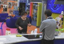 La De Blanck ipotizza una storia tra Guenda e Massimiliano: “Tu le piaci!!” | Video Mediaset De Blanck - Morra