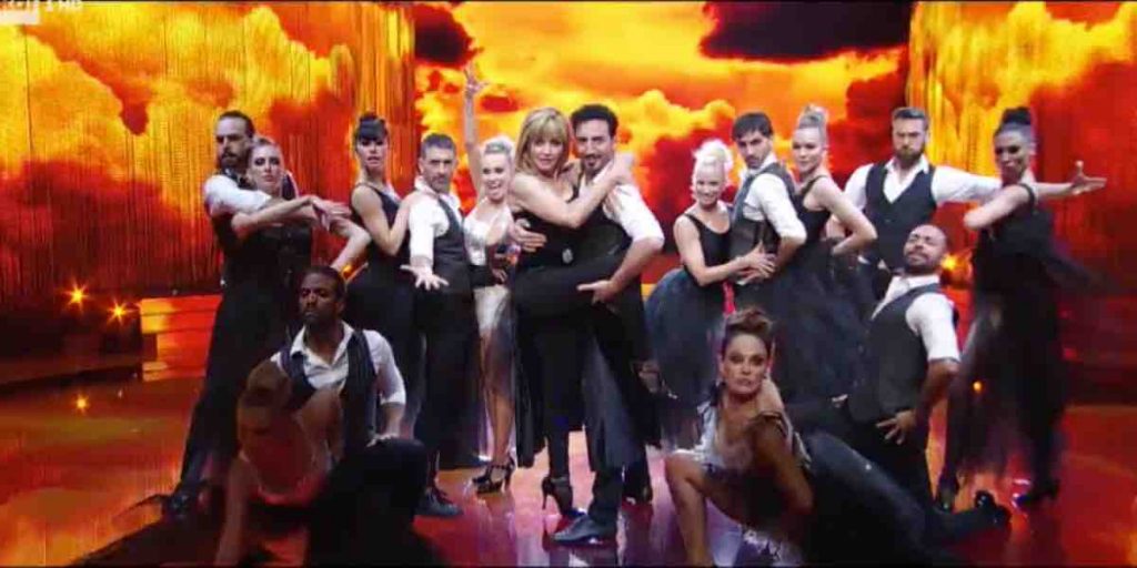 Ballando con le Stelle cast