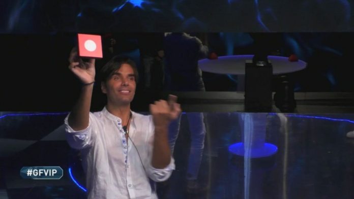 La conquista dell’immunità per gli uomini della Casa del Grande Fratello Vip 2020 | Video Mediaset Morra immune