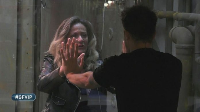 Sorpresa per Andrea Zelletta al Grande Fratello Vip 2020. La visita della sua mamma | Video Mediaset Sorpresa Zelletta