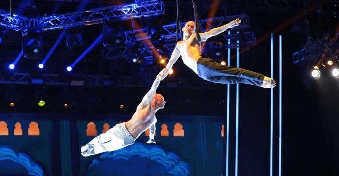 Tu si que vales 2020: Atherton Twins direttamente in Finale | Video Witty Tv Tu si que vales 2020 Atherton Twins