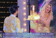 Valeria Marini sorpresa per Federico Fashion Style: “buon compleanno” | Video Mediaset Live Non è la D’Urso Valeria Marini sorpresa a Federico Fashion Style