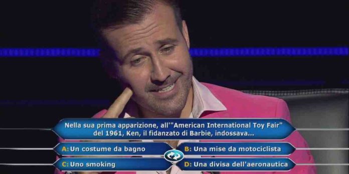 Chi vuol essere milionario?, Valerio Liprandi vince 150 mila euro con una domanda su Ken | Video Mediaset Valerio a Chi Vuol essere milionario