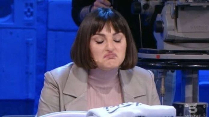 Arisa ad Amici 20, scontro con Zerbi e Pettinelli: “Maria licenziami !” | Video Witty Tv Amici 20 Arisa