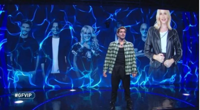 L’appello dei Vip ai fan per salvare uno dei concorrenti in nomination | Video Mediaset l'appello dei vip