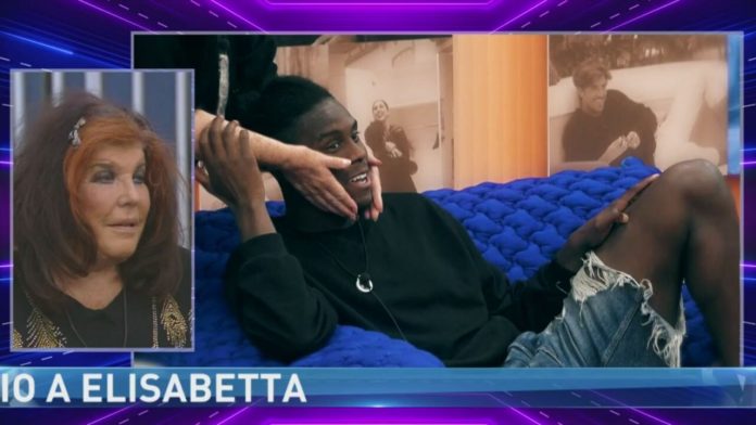 Il rapporto speciale tra Enock Barwuah e la Contessa De Blanck al Grande Fratello Vip | Video Mediaset Enock e la Contessa