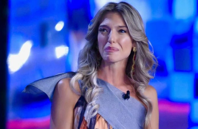 Il confronto a distanza fra Guenda Goria e Telemaco dell’Aquila a Live Non è la D’Urso | Video Mediaset Guenda Goria e Mirko Gancitano a Verissimo