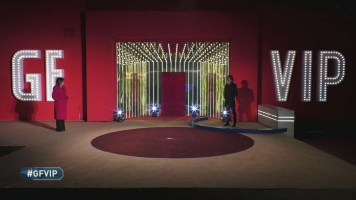 Alba Parietti al Grande Fratello Vip per un confronto con il figlio, e non solo! | Video Mediaset incontro Parietti figlio