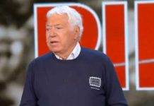 Nicola Pietrangeli, campione di tennis, racconta barzellette e si commuove a Tu si Que Vales | Video Witty TV Nicola Pietrangeli