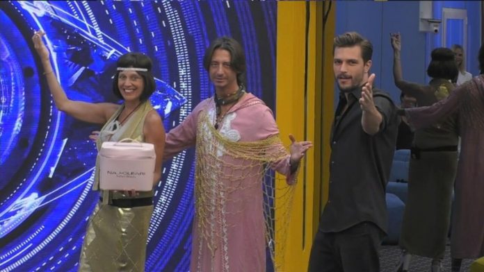 La Televendita improbabile di Oppini, Ruta, Brosio e Zelletta al Grande Fratello Vip: “Una Tastiera Faraonica” | Video Mediaset Ruta, Oppini, Zelletta