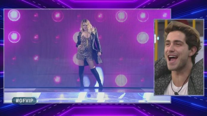 Tommaso Zorzi commenta la sfilata delle vip eliminate al Grande Fratello Vip | Video Mediaset Zorzi sfilata vip eliminate