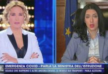 Lucia Azzolina a Live Non è la D’Urso: polemica con De Luca per chiusura scuole in Campania | Video Mediaset Lucia Azzolina a Live Non è la D'Urso