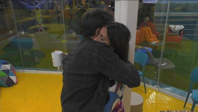 I Gregorelli di nuovo insieme: pace fatta tra Elisabetta Gregoraci e Pierpaolo Pretelli al Grande Fratello Vip | Video Mediaset Gregorelli pace