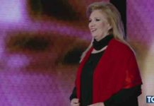 Iva Zanicchi a Verissimo in lacrime: il ricordo del fratello morto di Covid-19 | Video Mediaset Iva Zanicchi a Verissimo