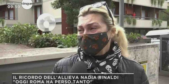 Nadia Rinaldi ricorda Gigi Proietti a Mattino 5: “Roma ha perso tanto” | Video Mediaset Nadia Rinaldi ricorda Gigi Proietti a Mattino 5