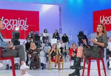 Simone e Claudia a Uomini e Donne: cosa c’è fra loro? I dubbi della dama | Video Witty Tv Simone e Claudia a Uomini e Donne