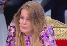 Sophie in lacrime a Uomini e Donne: “non ho emozioni”, Maria De Filippi… | Video Witty Tv Sophie in lacrime a Uomini e Donne